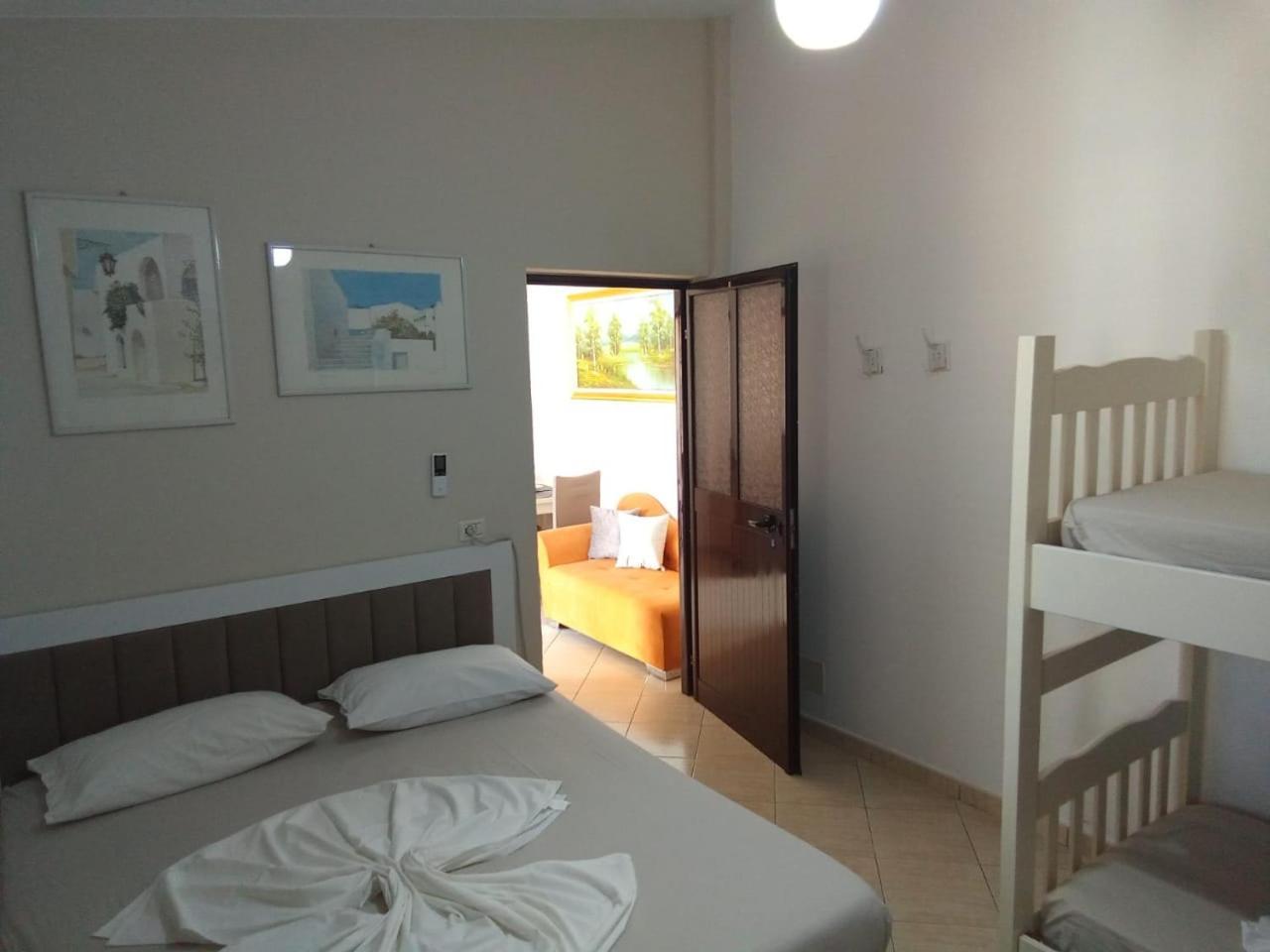 Osmenaj Vlorë